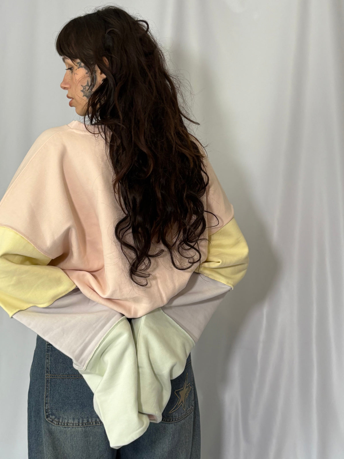 b4by-sweater