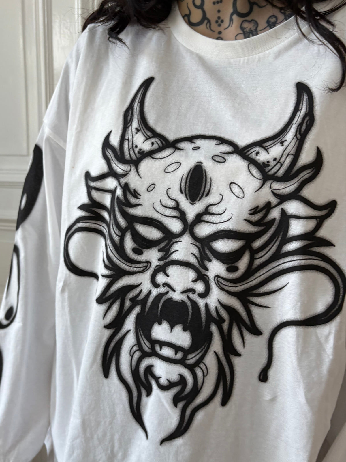 dragon • sleeve