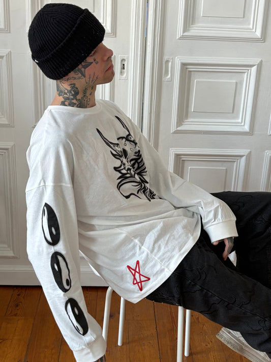 dragon • sleeve